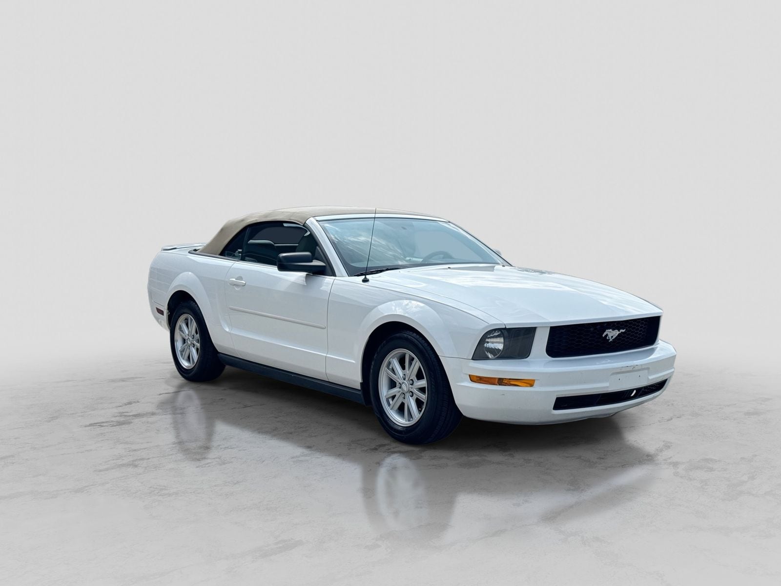 Thumbnail: 2008 Ford Mustang - 9