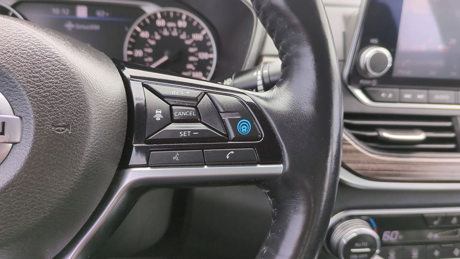 Thumbnail: 2019 Nissan Altima - 24