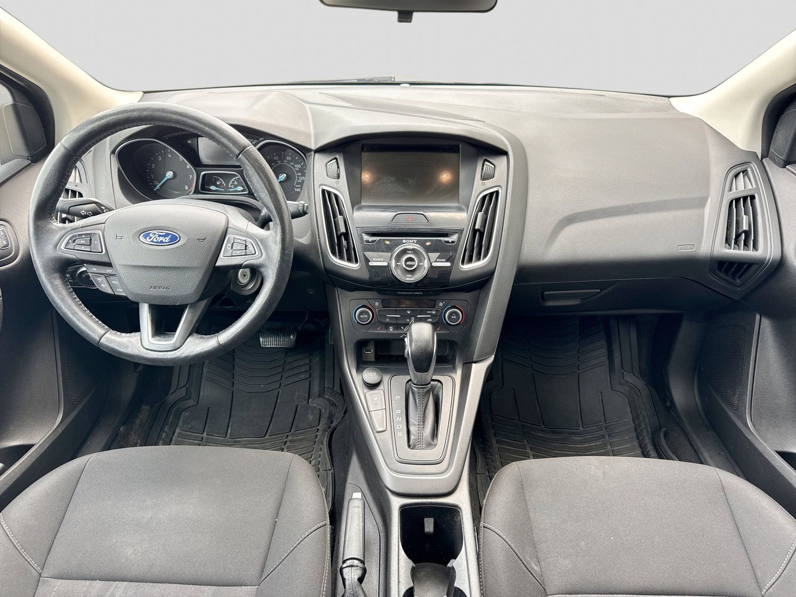 Thumbnail: 2018 Ford Focus - 17