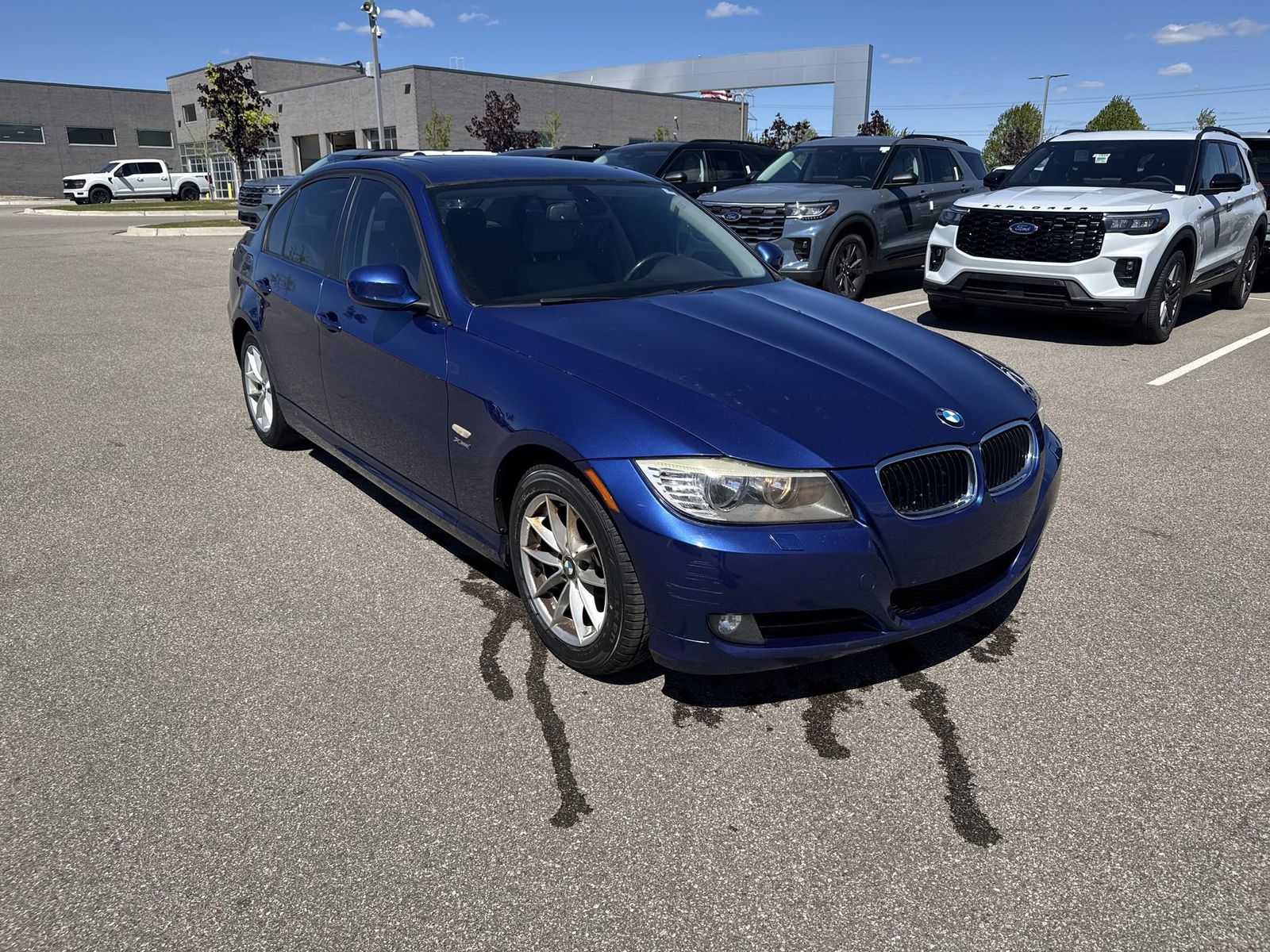Thumbnail: 2010 BMW 3 Series - 9