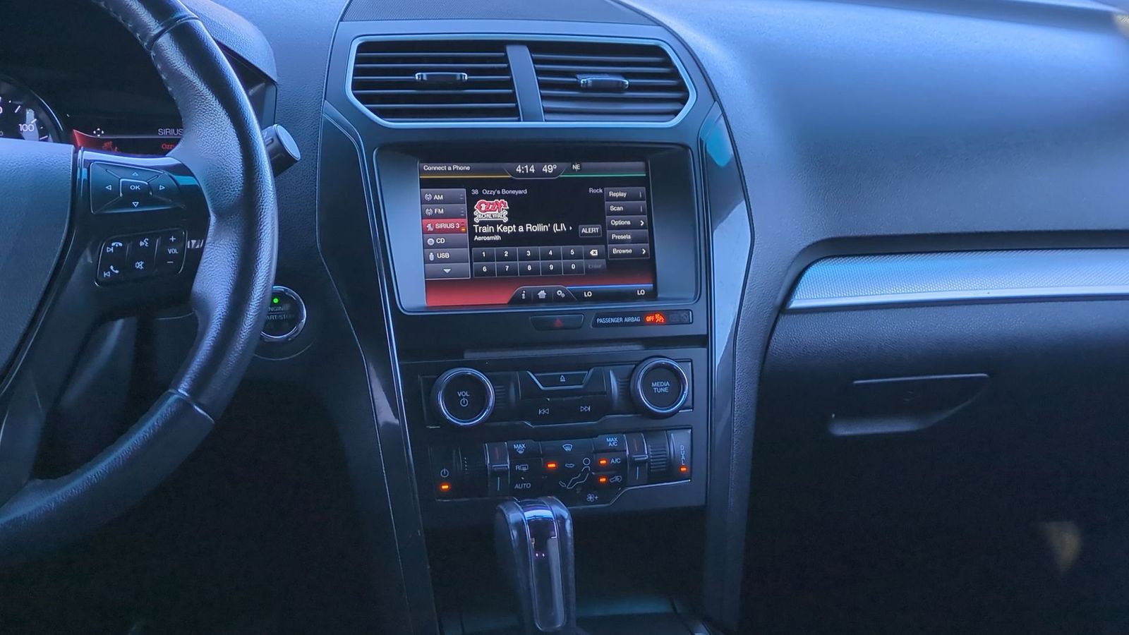 Thumbnail: 2016 Ford Explorer - 26