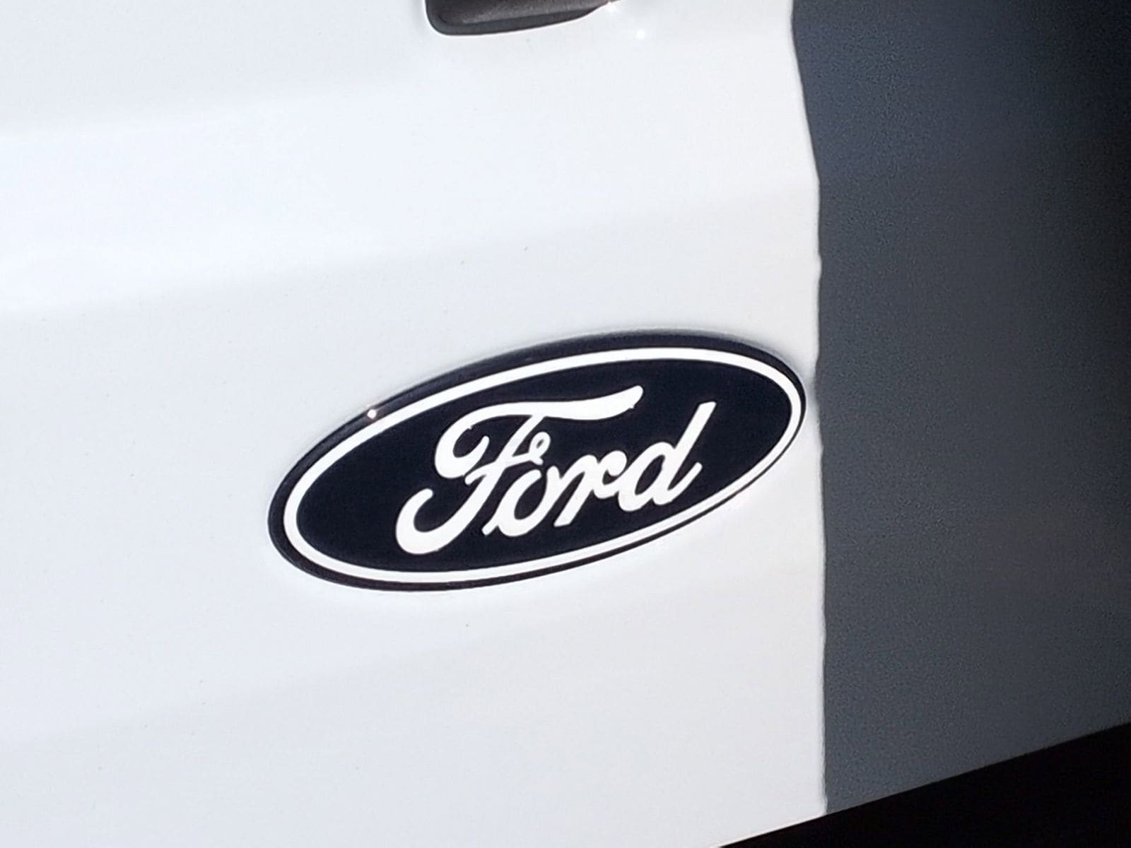 Thumbnail: 2026 Ford Bronco - 12