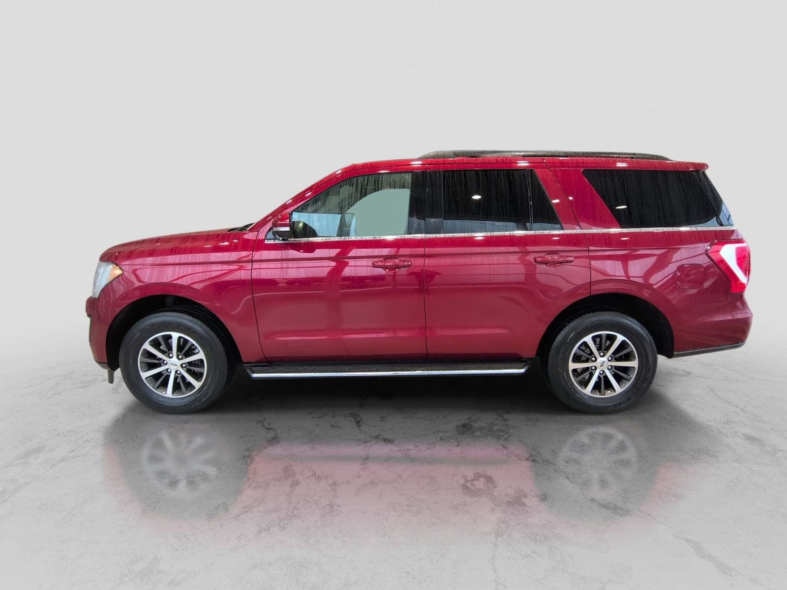 Thumbnail: 2019 Ford Expedition - 3