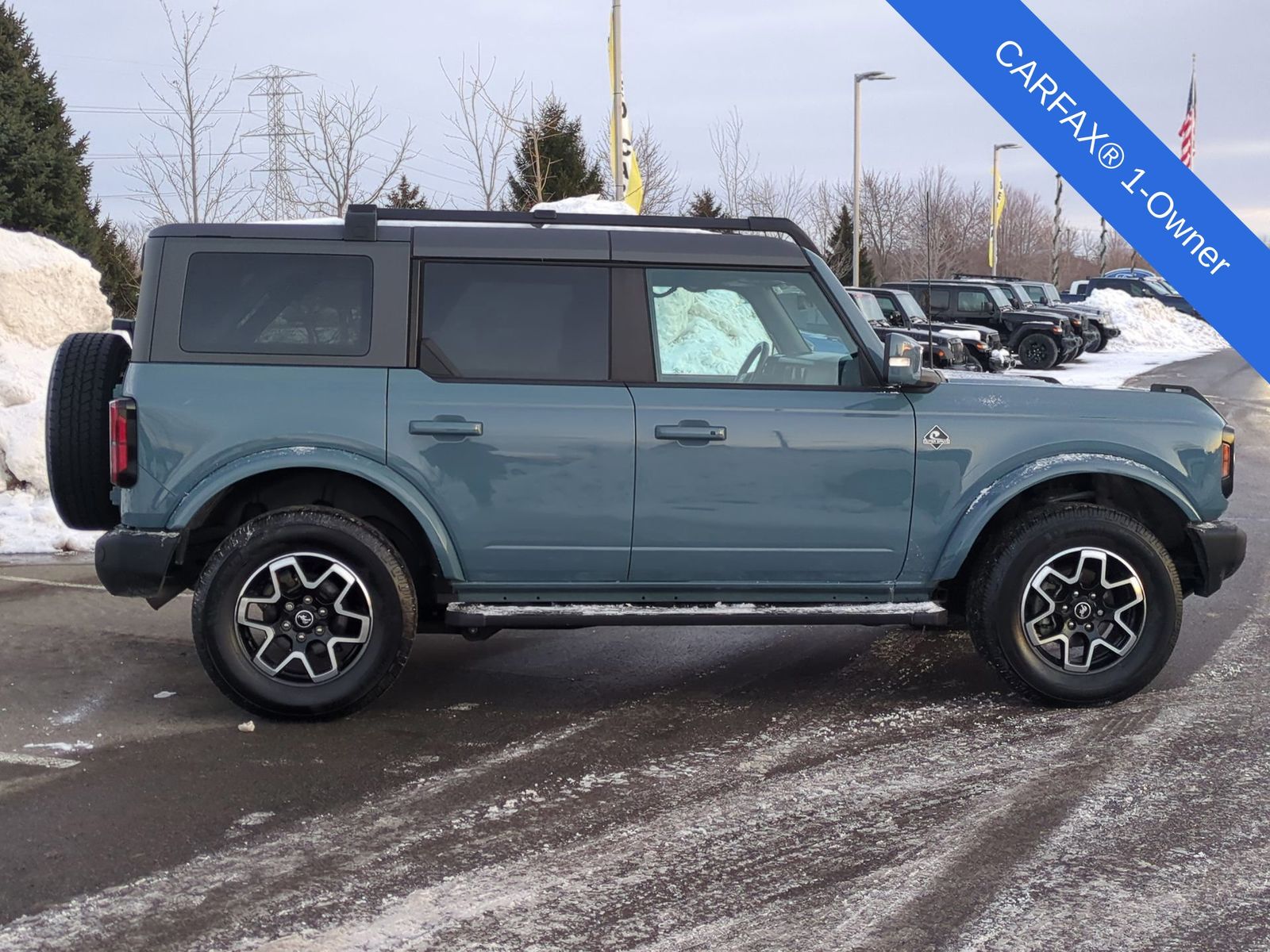 Thumbnail: 2023 Ford Bronco - 9