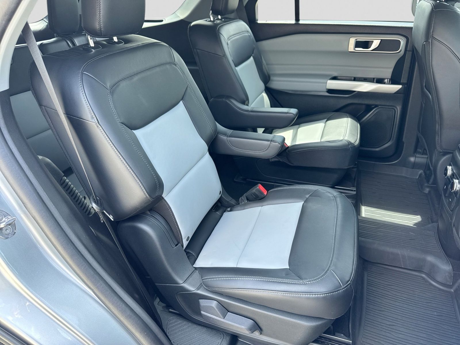 Thumbnail: 2023 Ford Explorer - 19