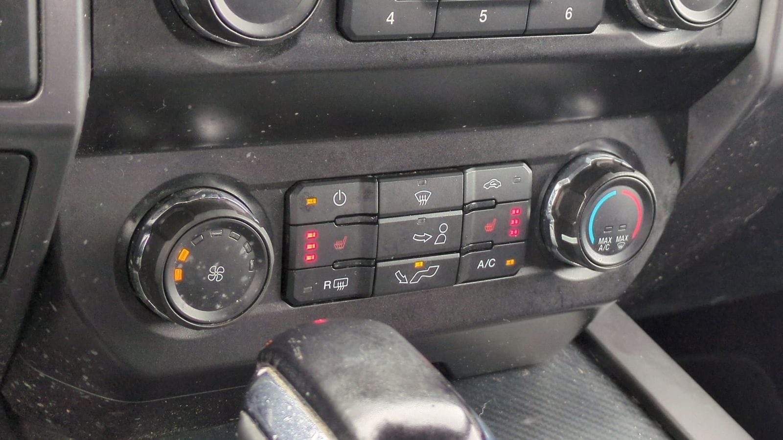 Thumbnail: 2019 Ford F-150 - 35