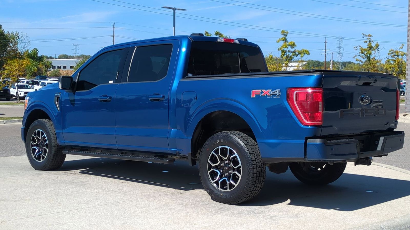 2023 Ford F-150 XLT photo 3