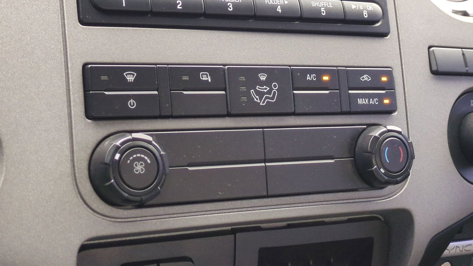 Thumbnail: 2016 Ford F-250 - 31