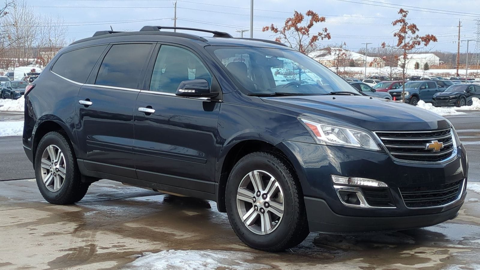 Thumbnail: 2017 Chevrolet Traverse - 9