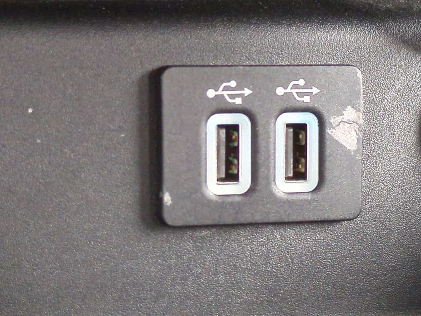 Thumbnail: 2020 Ford Fusion - 32