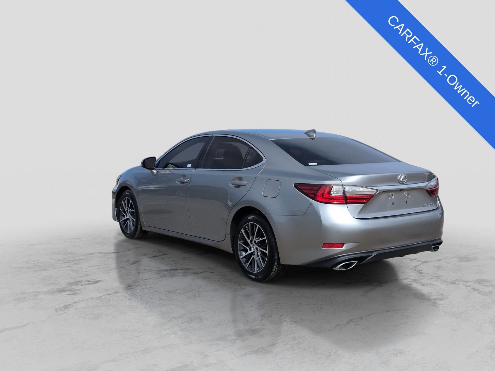 Thumbnail: 2016 Lexus ES - 5