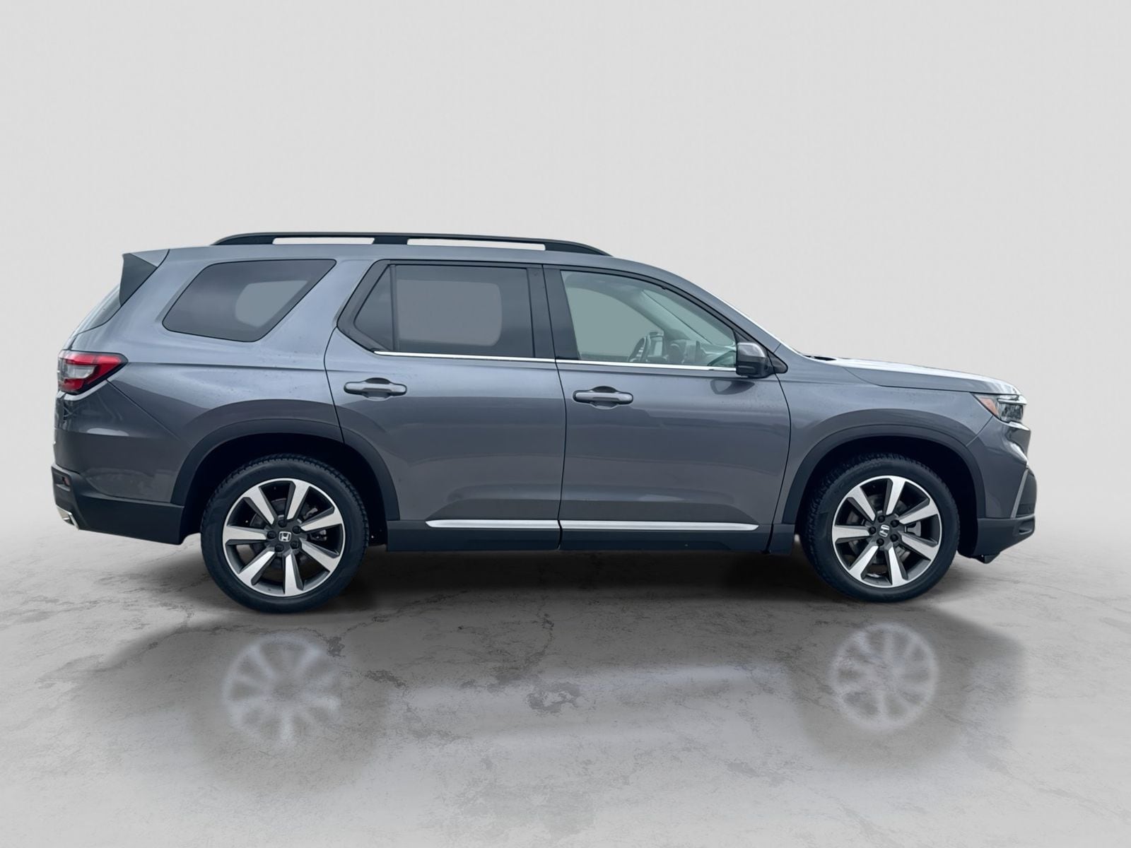 Thumbnail: 2023 Honda Pilot - 7
