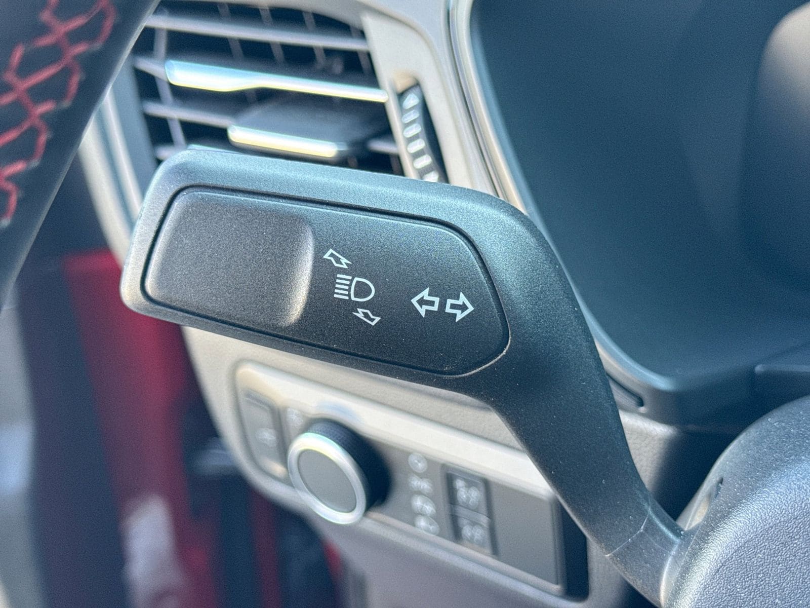 Thumbnail: 2023 Ford Escape - 26