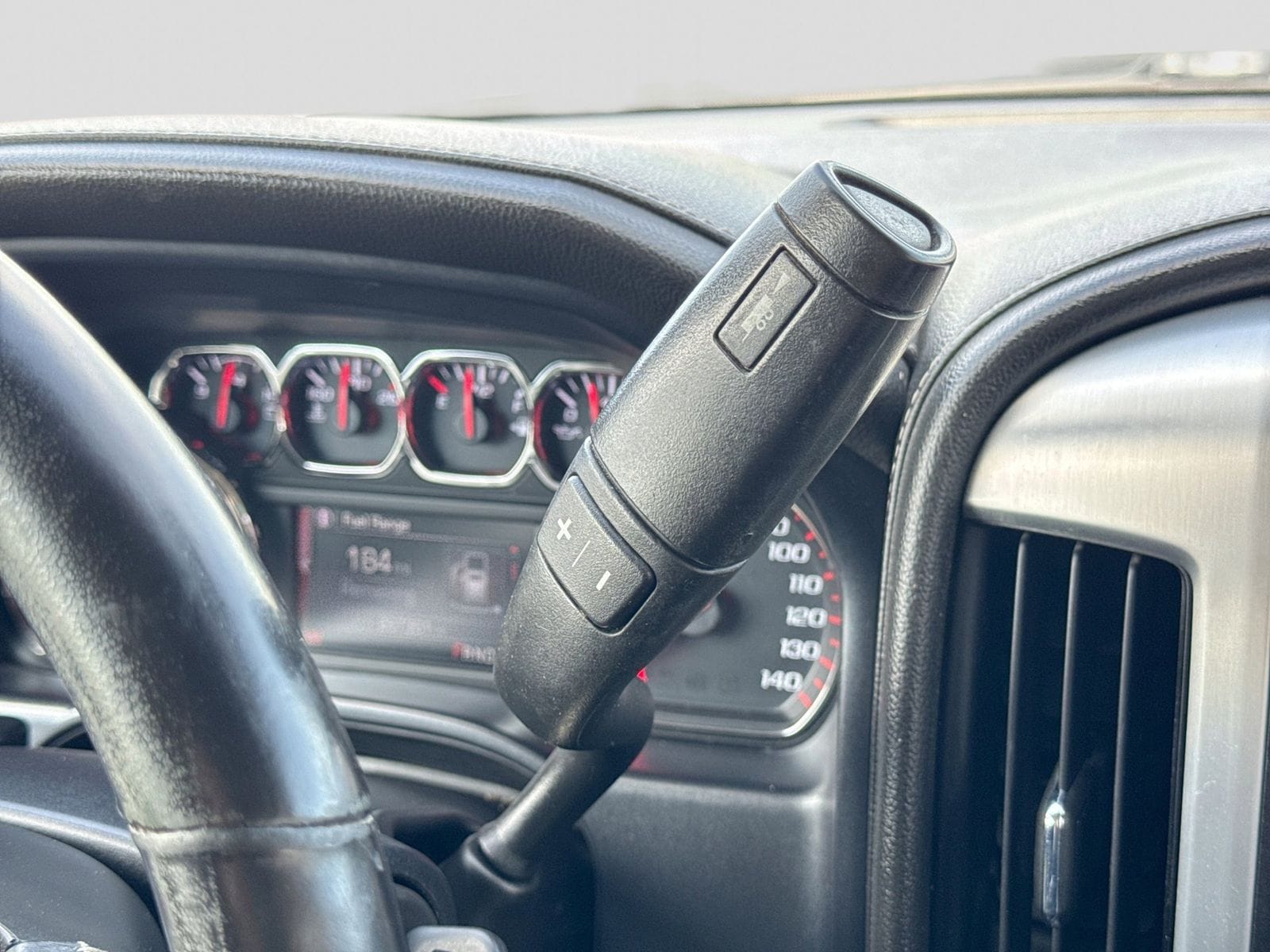 Thumbnail: 2015 GMC Sierra 3500 - 34