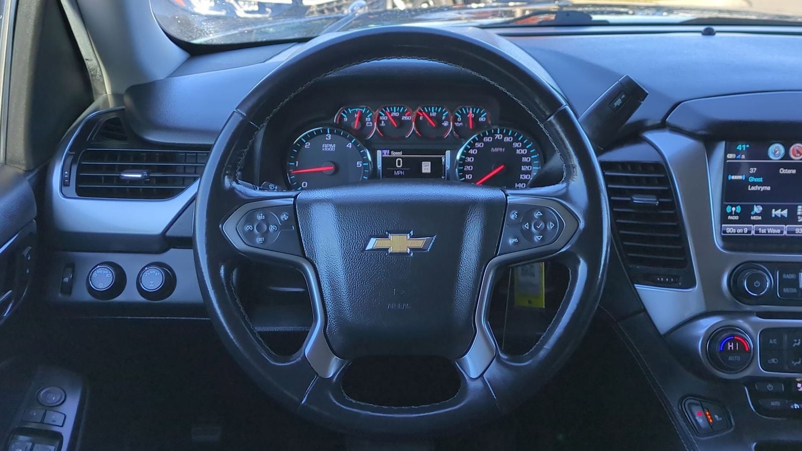 Thumbnail: 2020 Chevrolet Suburban - 25