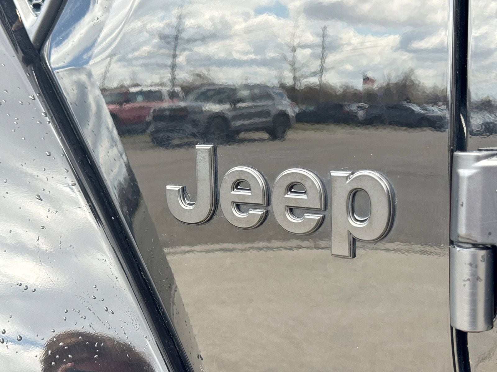 Thumbnail: 2021 Jeep Wrangler - 10