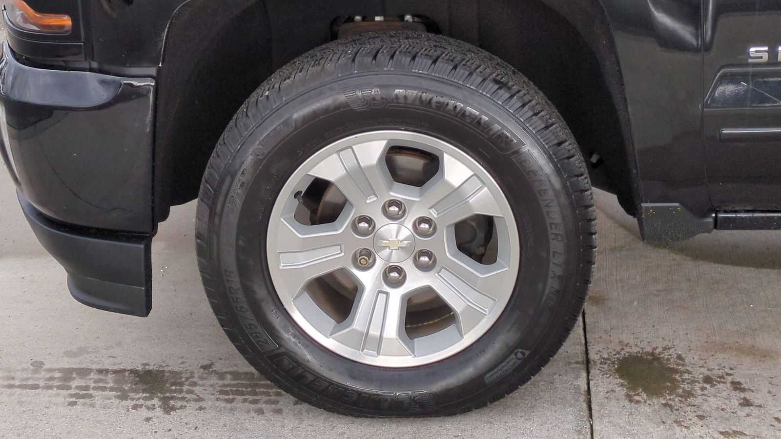 Thumbnail: 2019 Chevrolet Silverado 1500 - 15