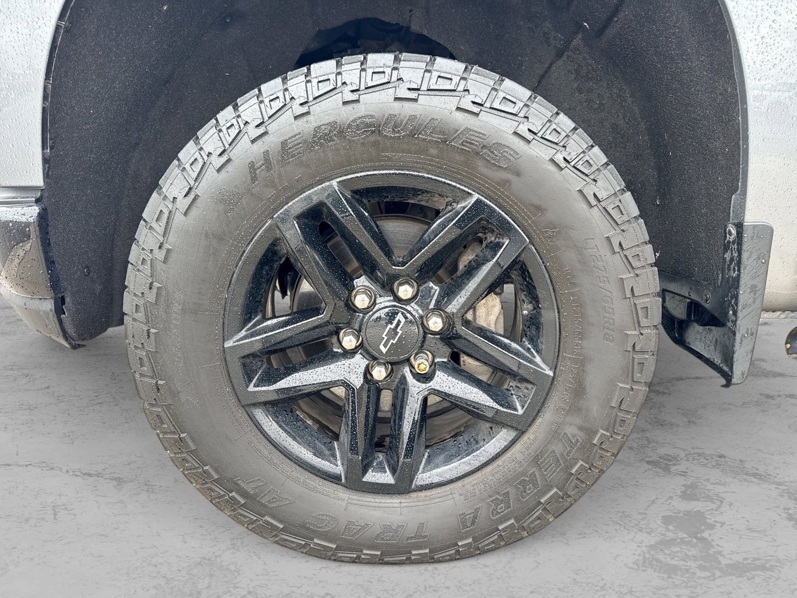 Thumbnail: 2022 Chevrolet Silverado 1500 - 17