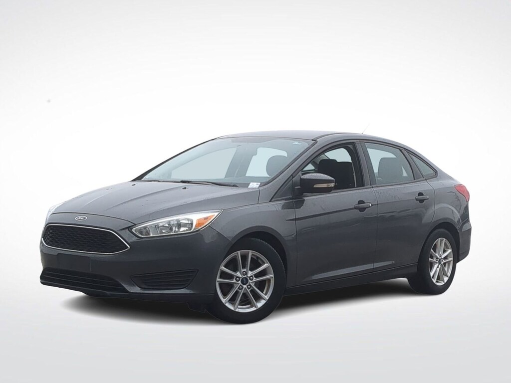 Used 2017 Ford Focus SE Sedan