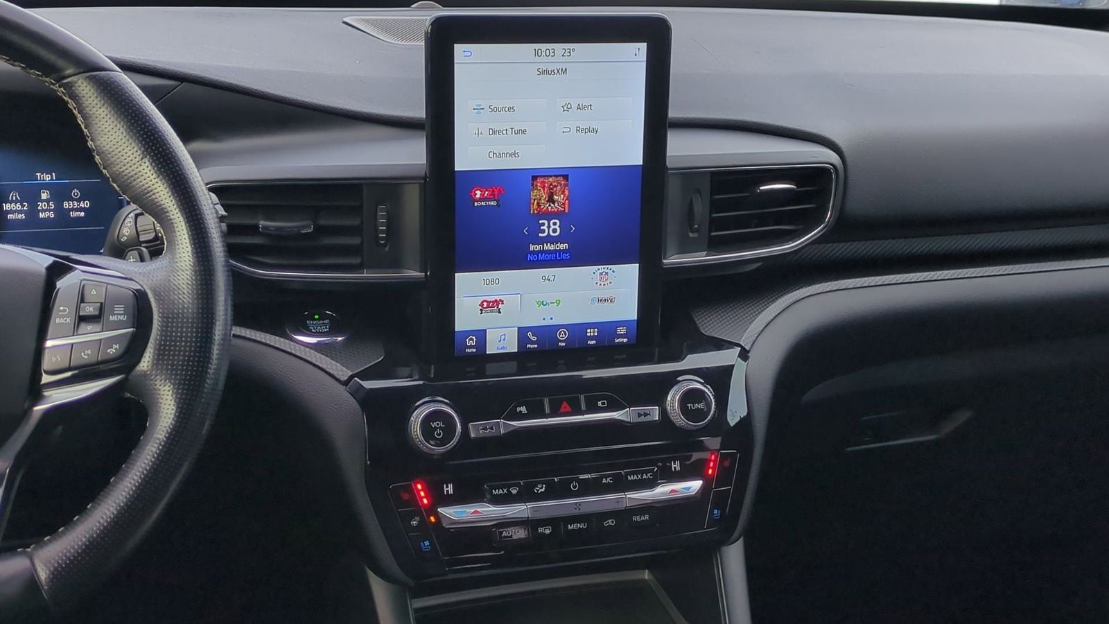 Thumbnail: 2021 Ford Explorer - 32