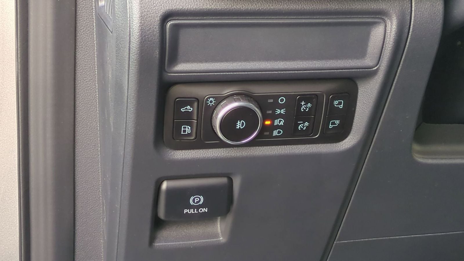 Thumbnail: 2025 Ford F-150 - 16