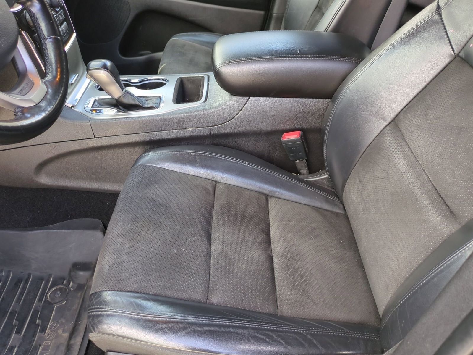 Thumbnail: 2021 Jeep Grand Cherokee - 20