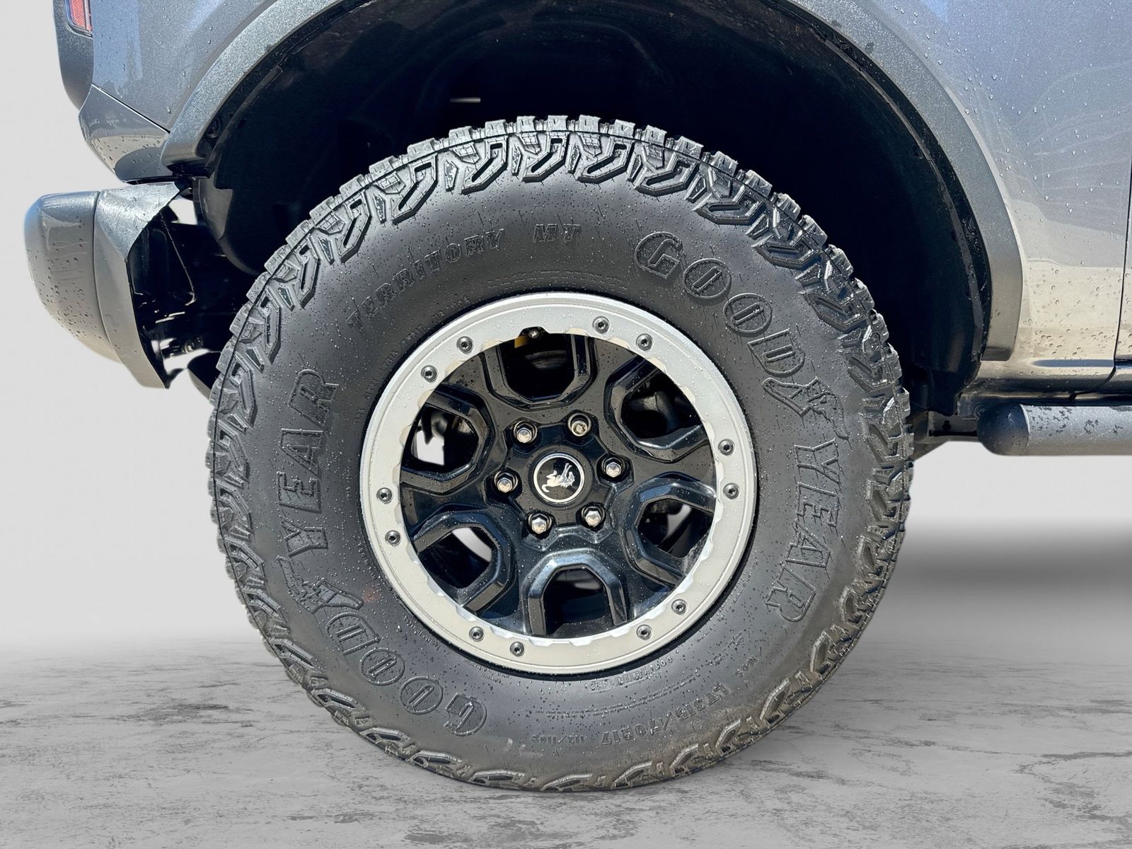 Thumbnail: 2022 Ford Bronco - 17