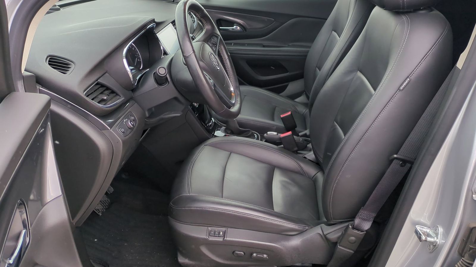 Thumbnail: 2017 Buick Encore - 15