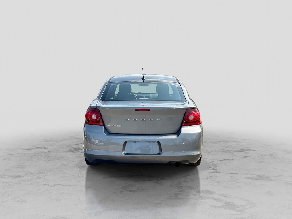 Used 2013 Dodge Avenger SE Sedan