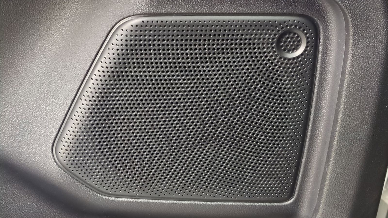 Thumbnail: 2025 Ford Escape - 29