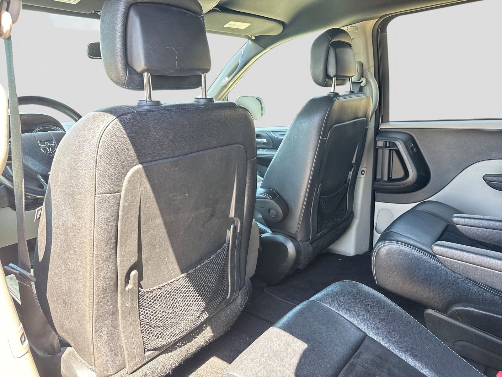 Thumbnail: 2017 Dodge Grand Caravan - 22