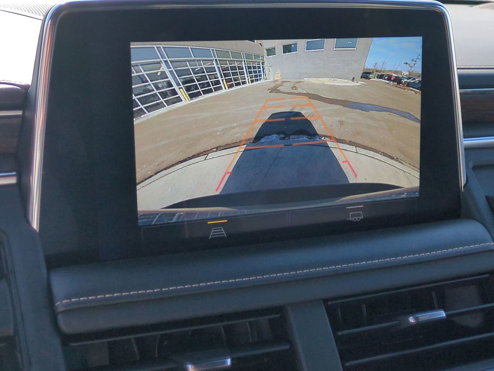 Thumbnail: 2023 Chevrolet Tahoe - 36