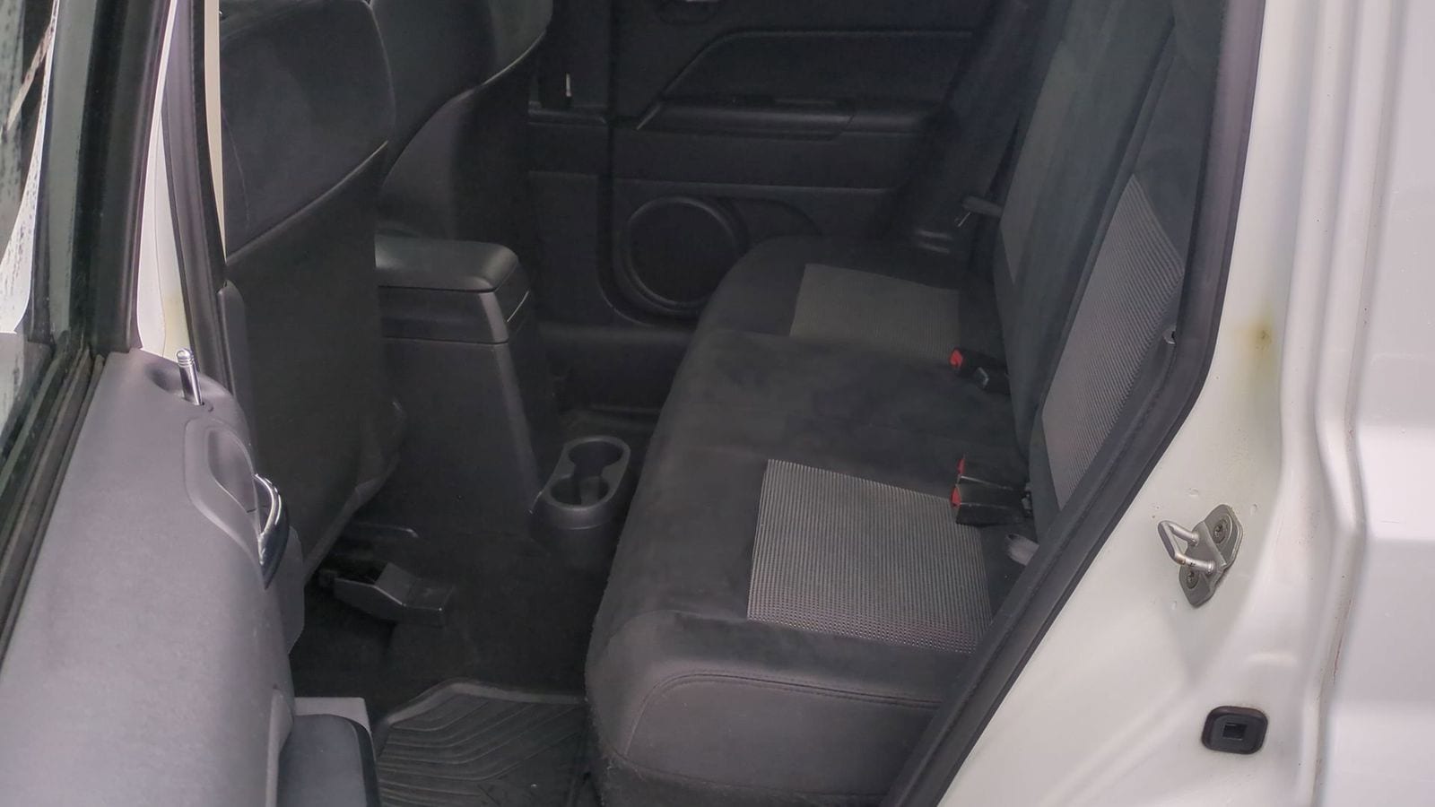 Thumbnail: 2012 Jeep Patriot - 18