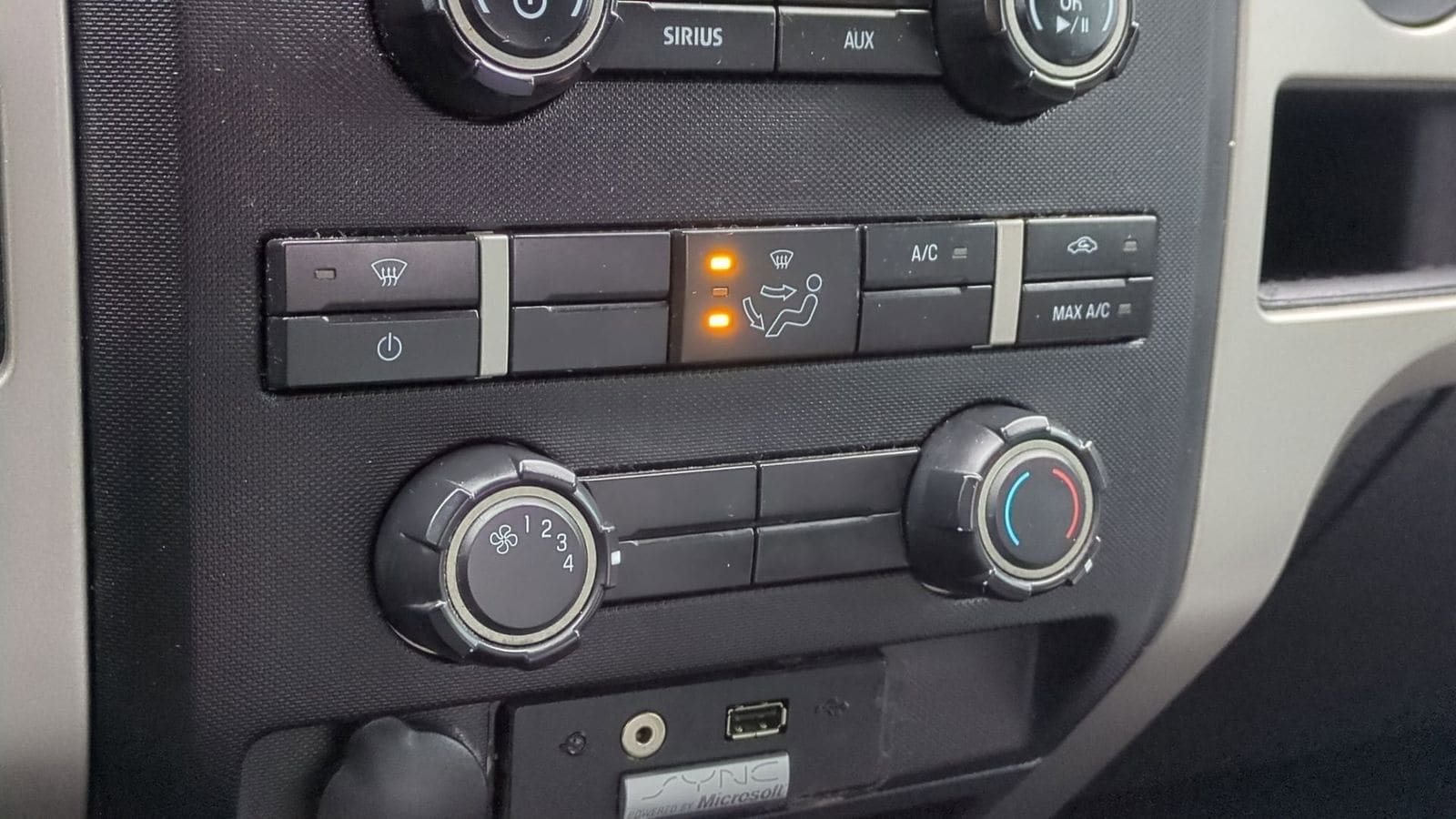 Thumbnail: 2014 Ford F-150 - 31