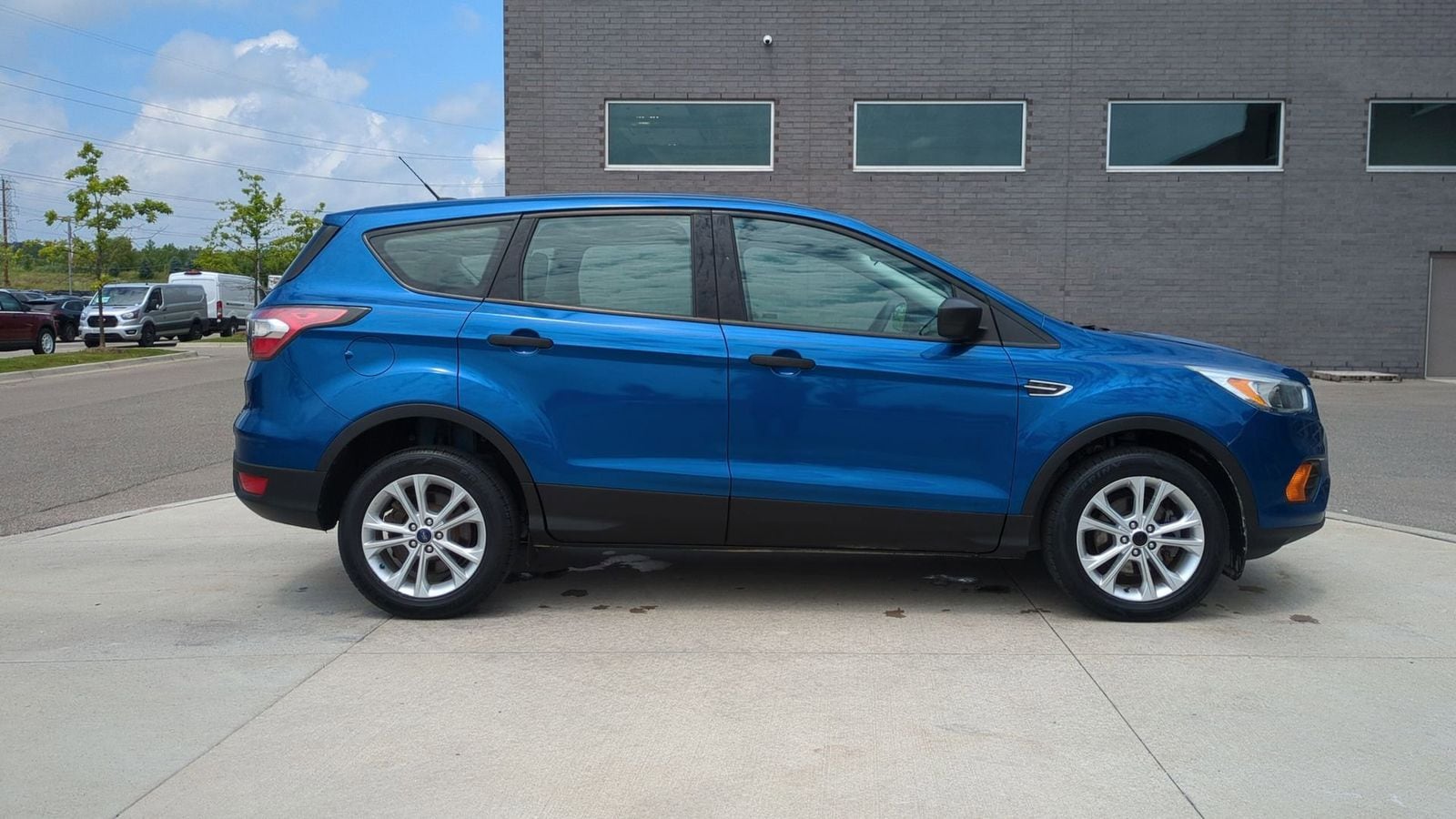 Thumbnail: 2017 Ford Escape - 7