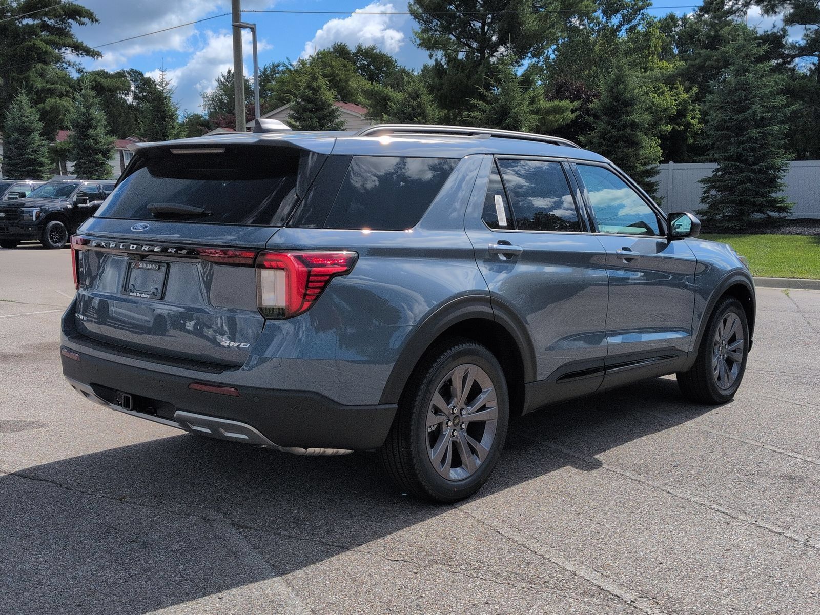 Thumbnail: 2026 Ford Explorer - 9