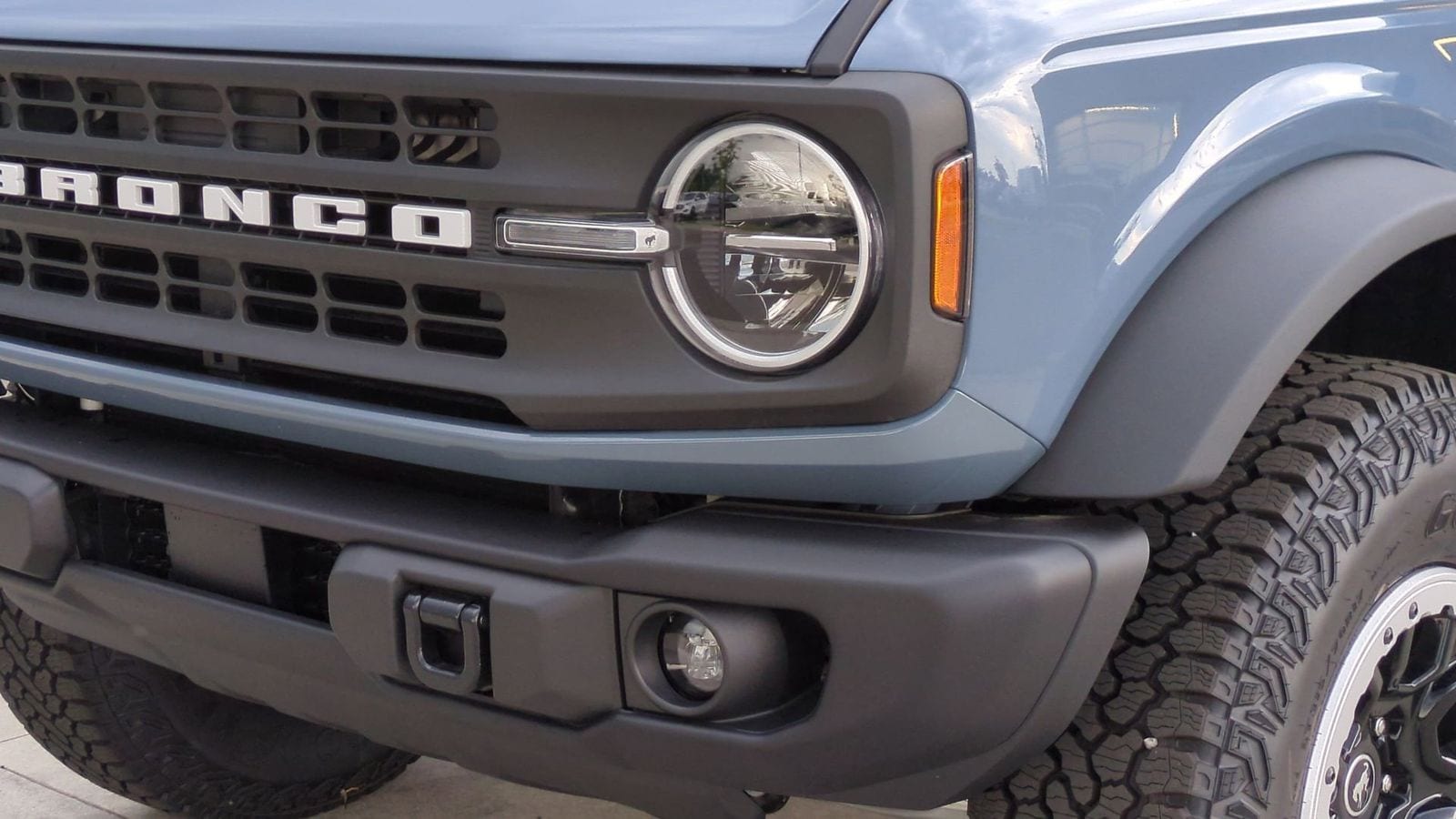 Thumbnail: 2025 Ford Bronco - 10