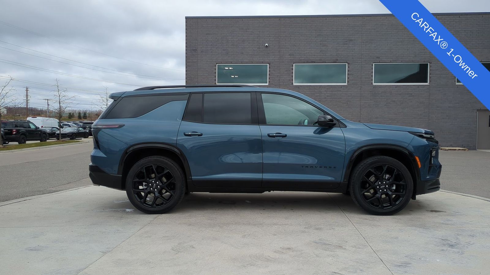 2024 Chevrolet Traverse RS 8