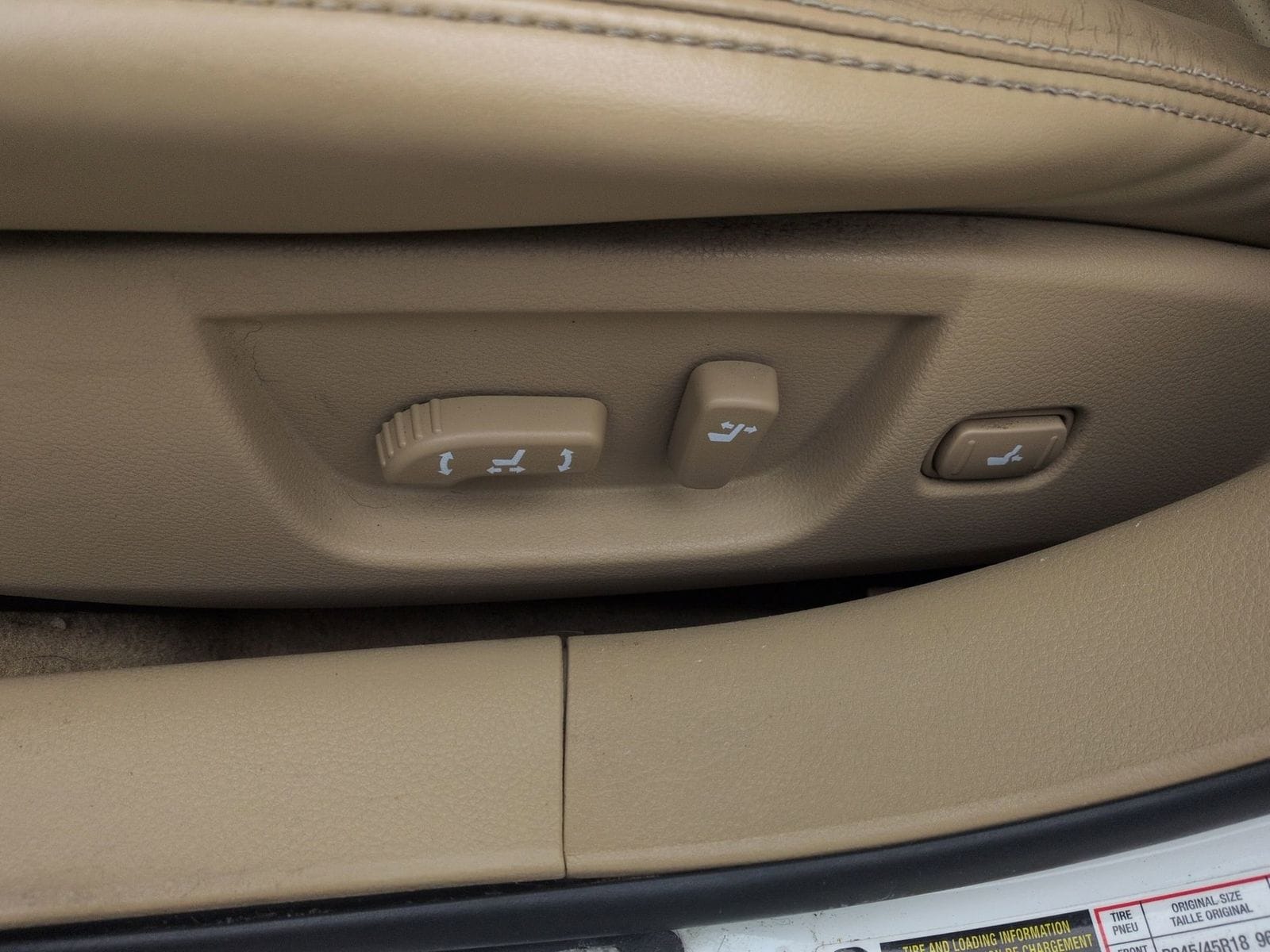 Thumbnail: 2009 Nissan Maxima - 20