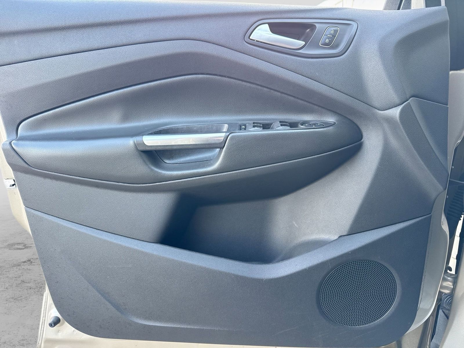 Thumbnail: 2017 Ford Escape - 31