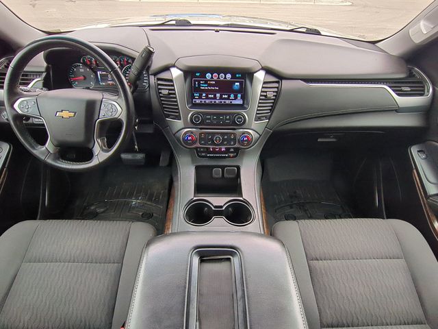 2016 Chevrolet Suburban LS 16