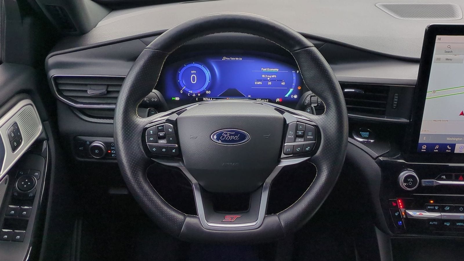 Thumbnail: 2022 Ford Explorer - 25