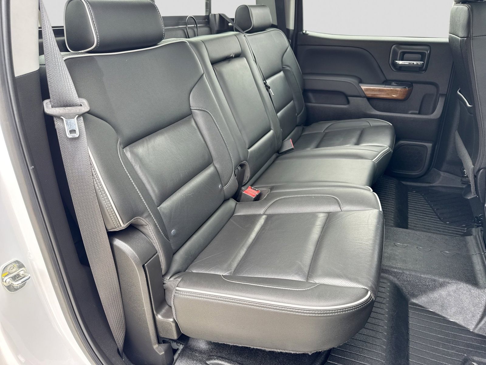 Thumbnail: 2019 Chevrolet Silverado 2500 - 21