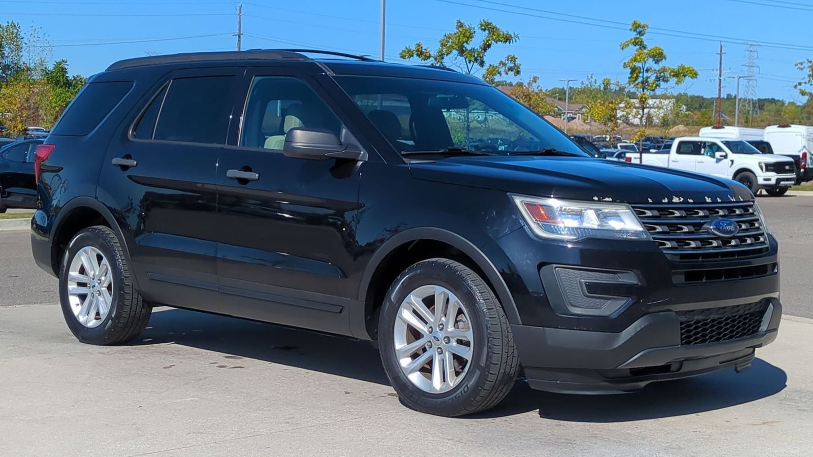 Thumbnail: 2017 Ford Explorer - 10