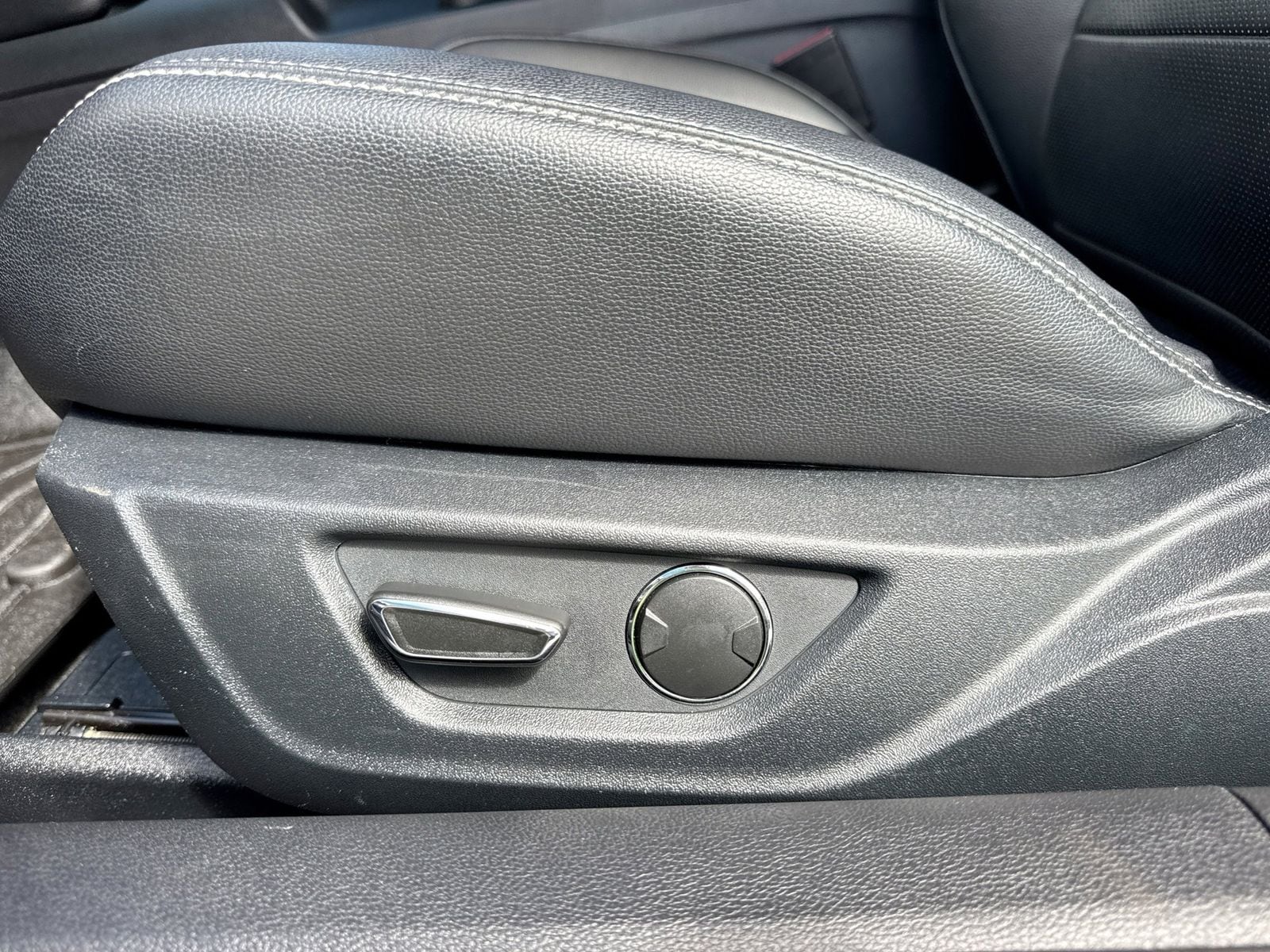 Thumbnail: 2016 Ford Mustang - 3