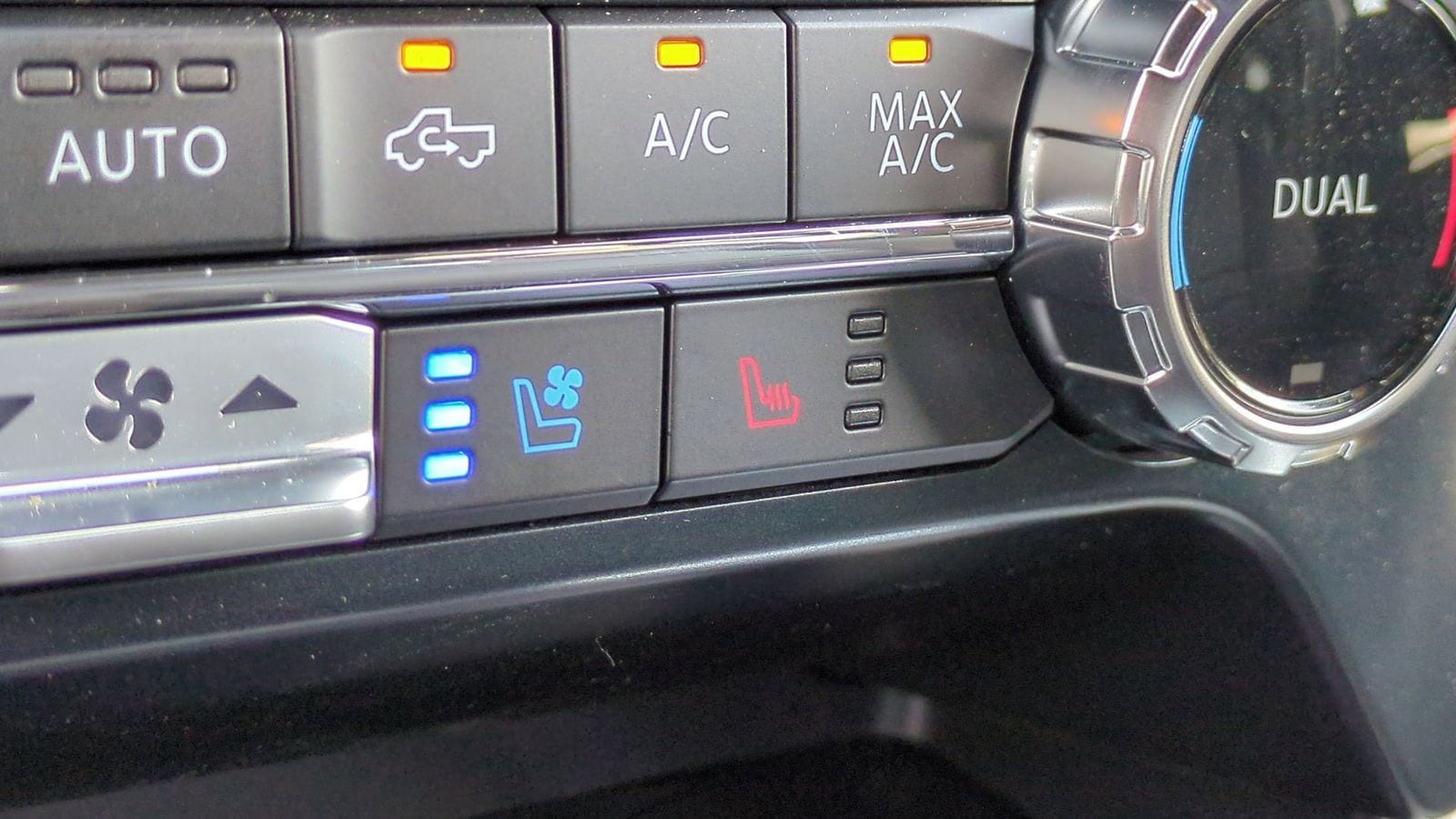 Thumbnail: 2025 Ford F-150 - 33