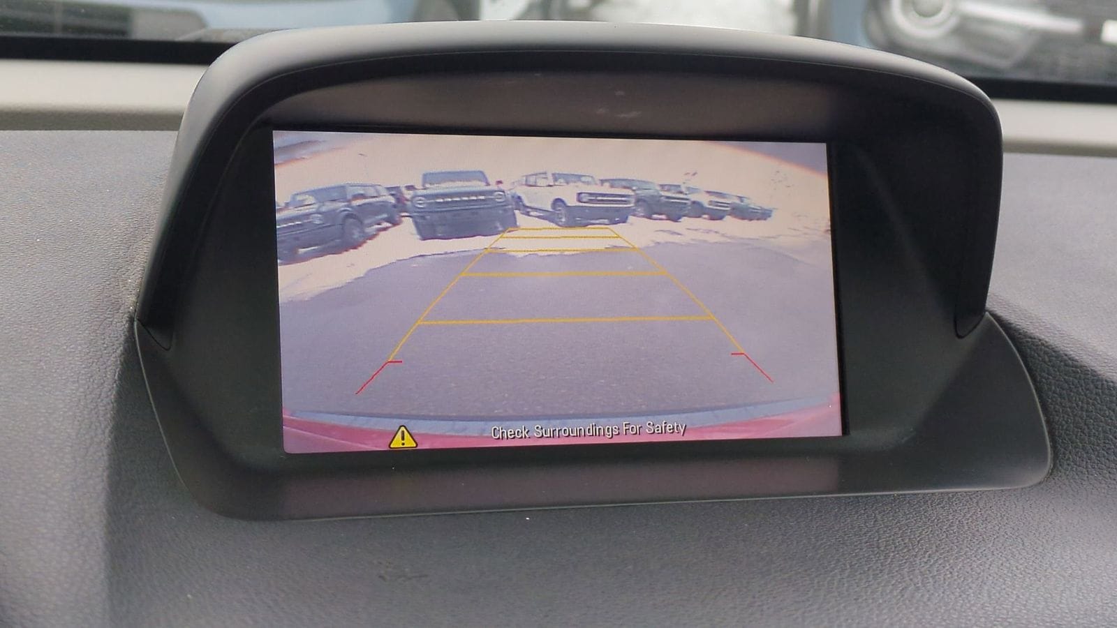 Thumbnail: 2016 Buick Encore - 31