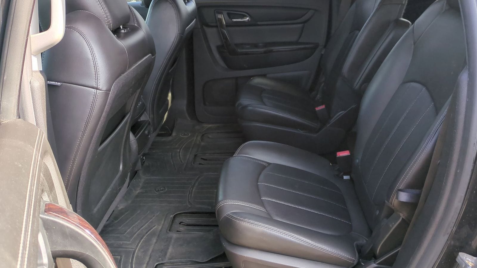 Thumbnail: 2017 Chevrolet Traverse - 19