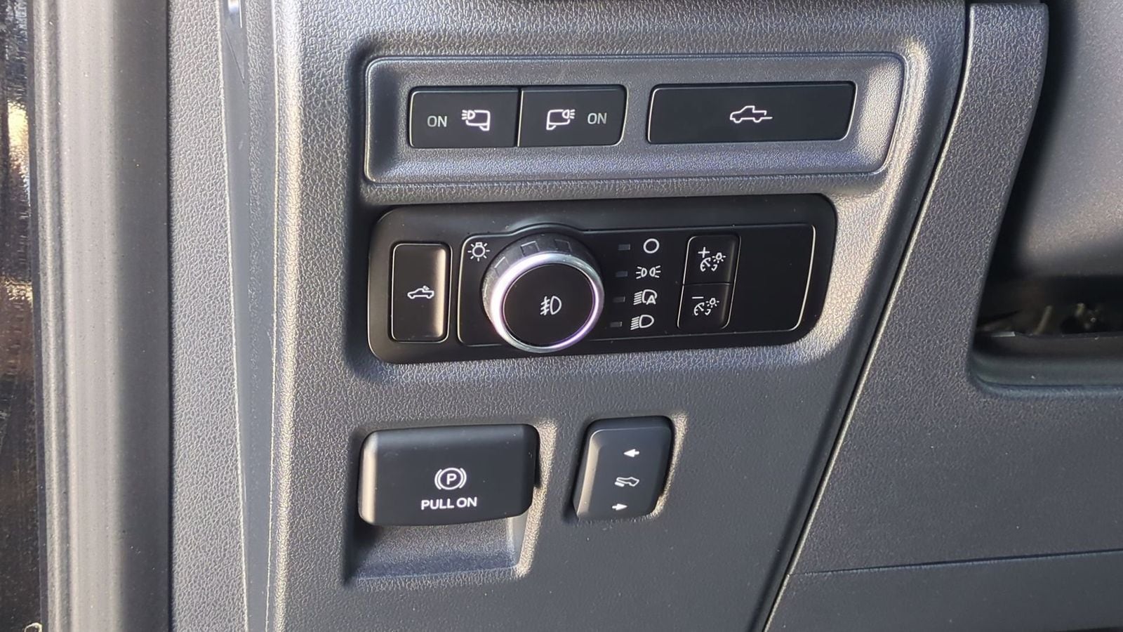 Thumbnail: 2023 Ford F-150 - 19