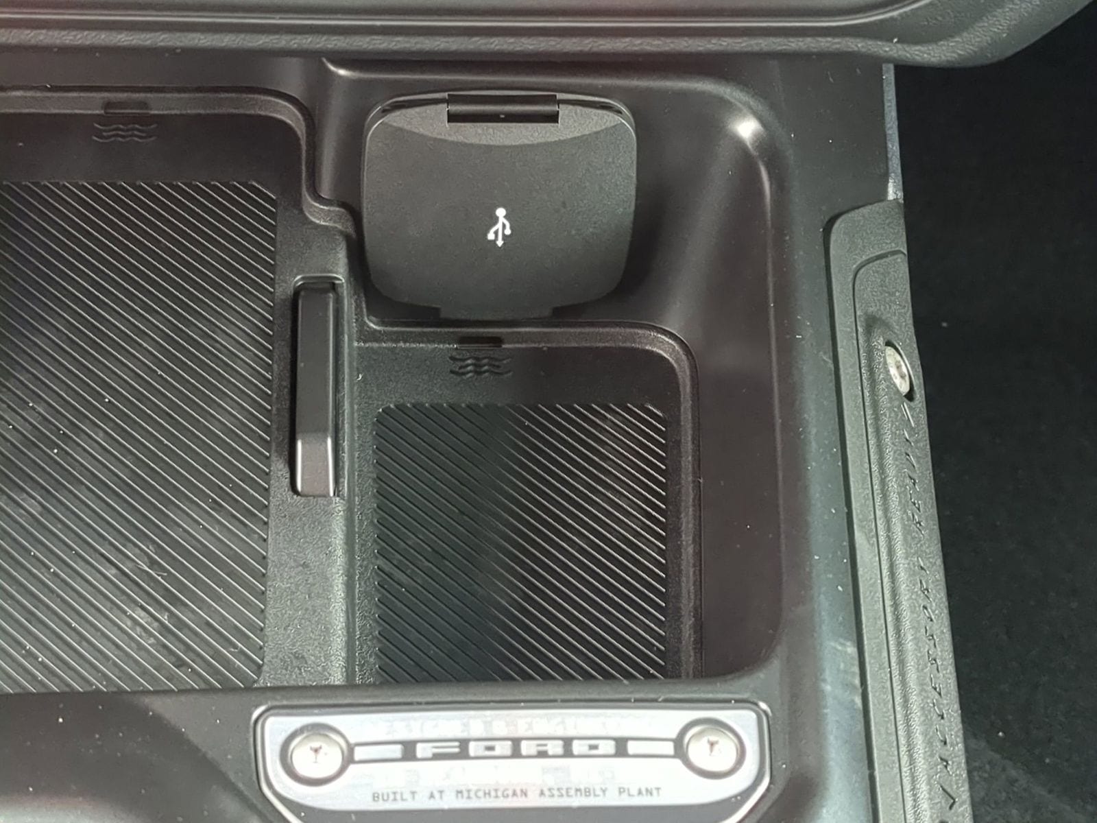 Thumbnail: 2025 Ford Bronco - 30